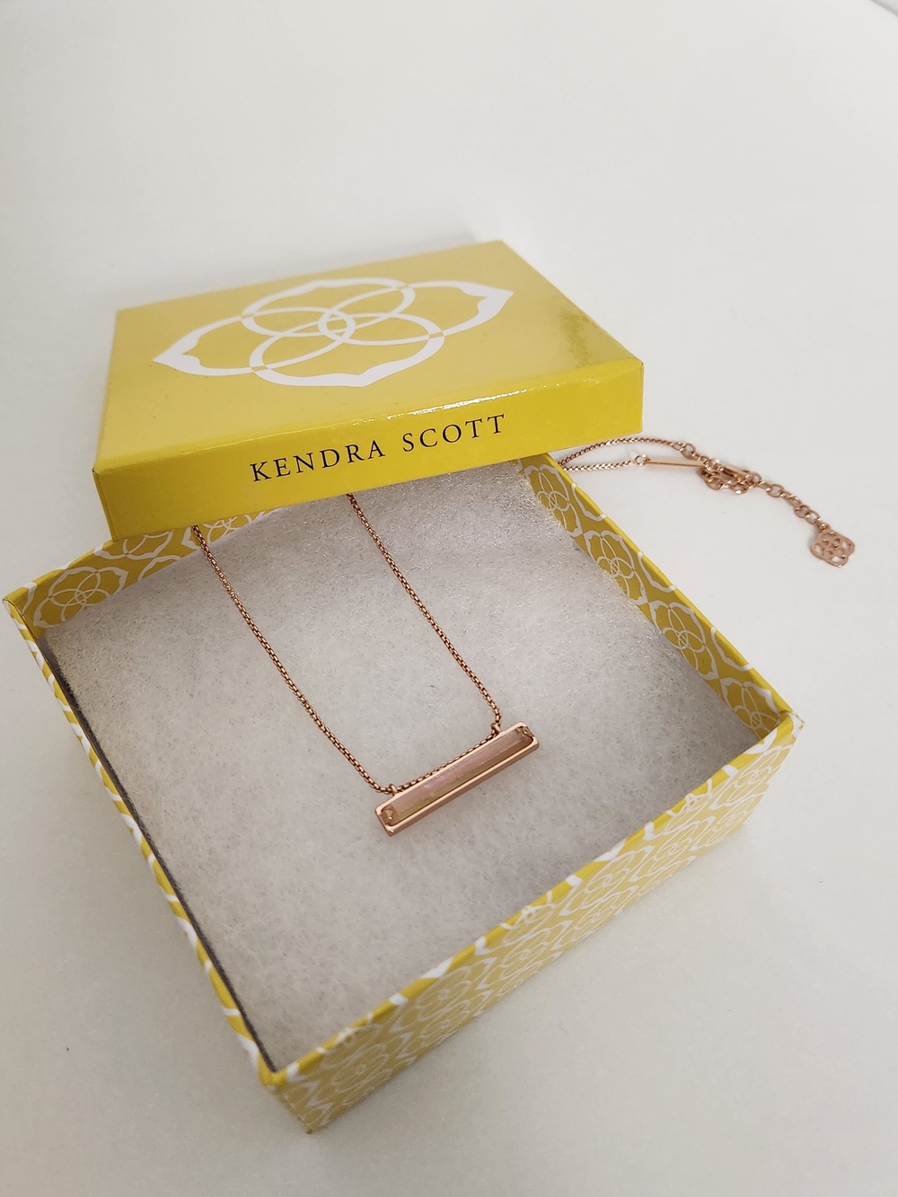 Kendra Scott Rose Gold Horizontal Bar Necklace